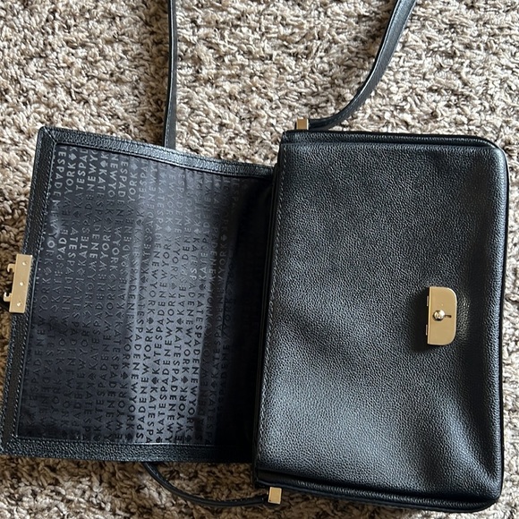Kate Spade Milna Lovett
Street Crossbody Black
Leather Bag - Picture 8 of 15